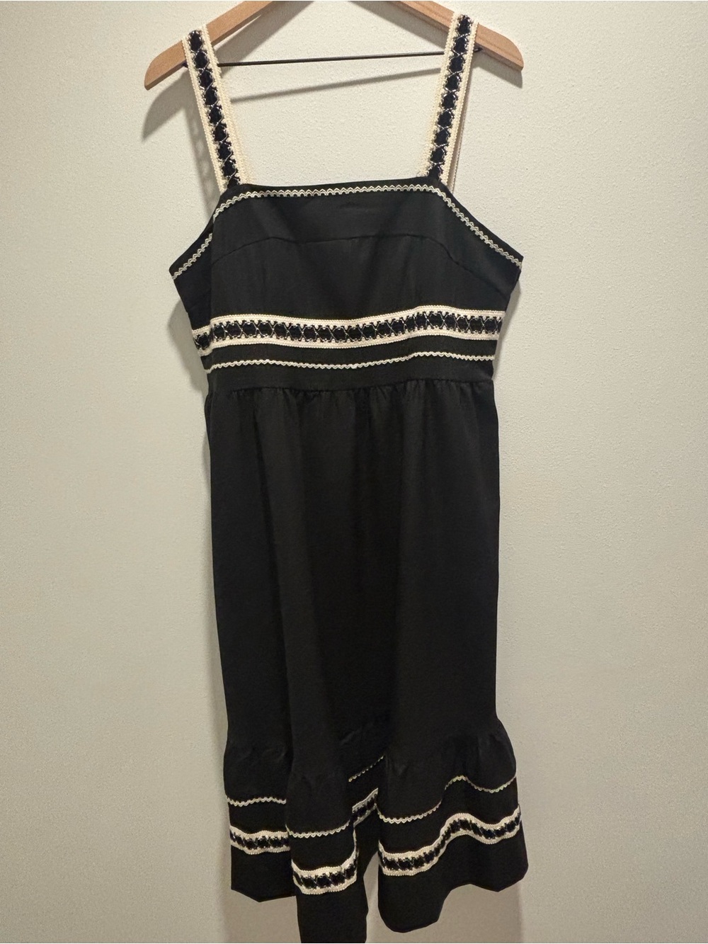 Tahari ASL Black Midi Dress Ivory Crochet Trim Sleeveless Flare NWOT Size 14 - Picture 2 of 8